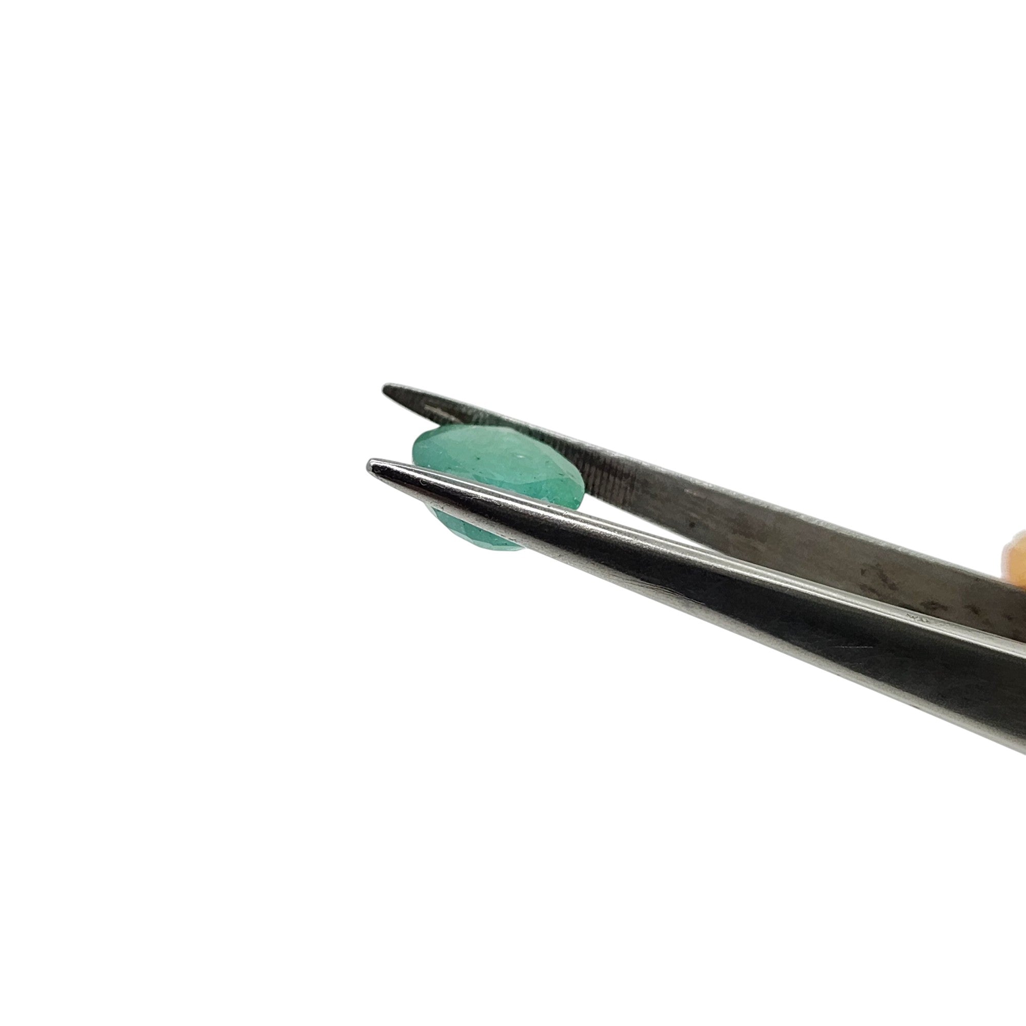 Natural Emerald Gemstone – Certified 6.5 Ct, Origin: Zambia | Premium Quality for Jewelry & Healing