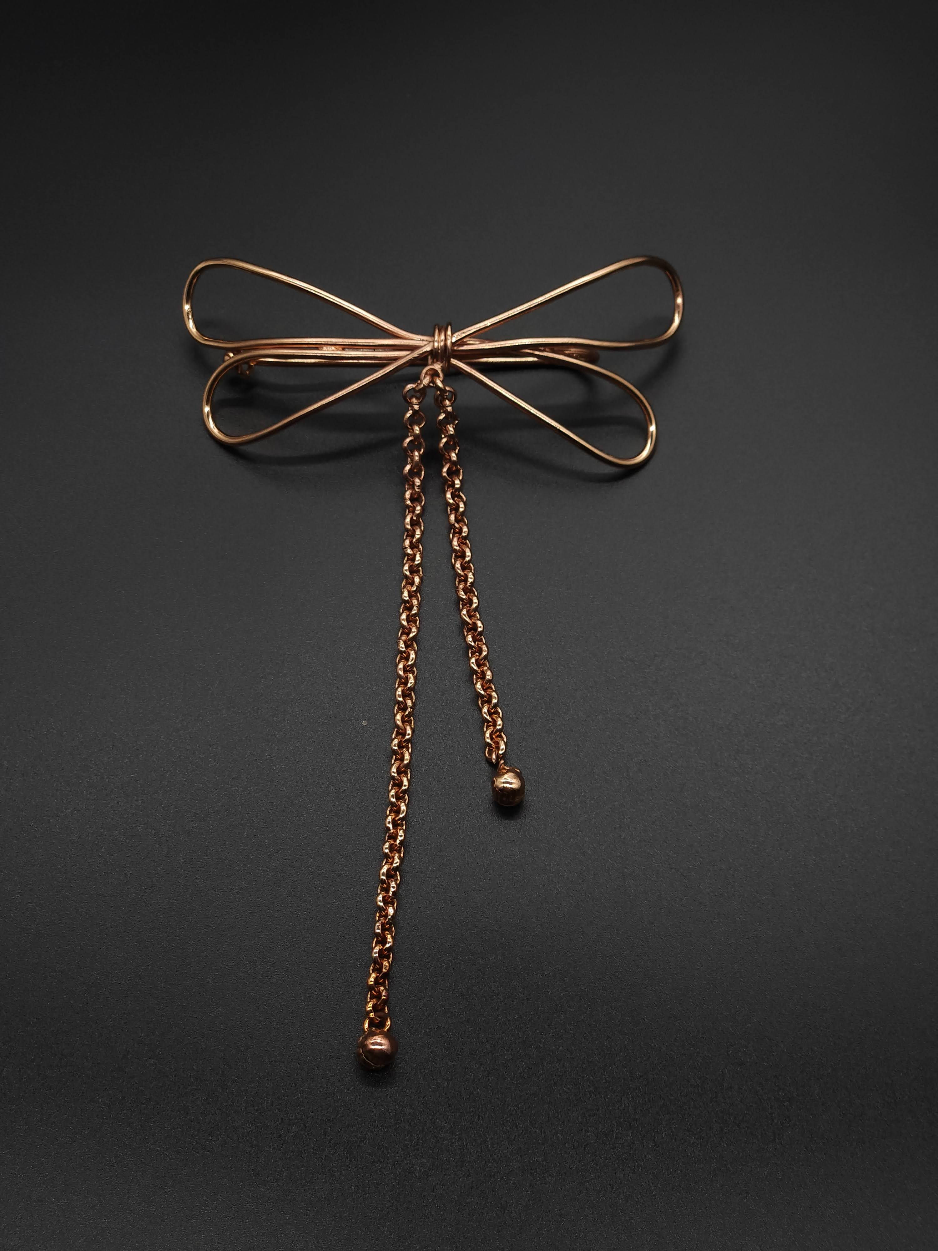 Bow Brass Hair Clip – Elegant Minimal Statement Accessory