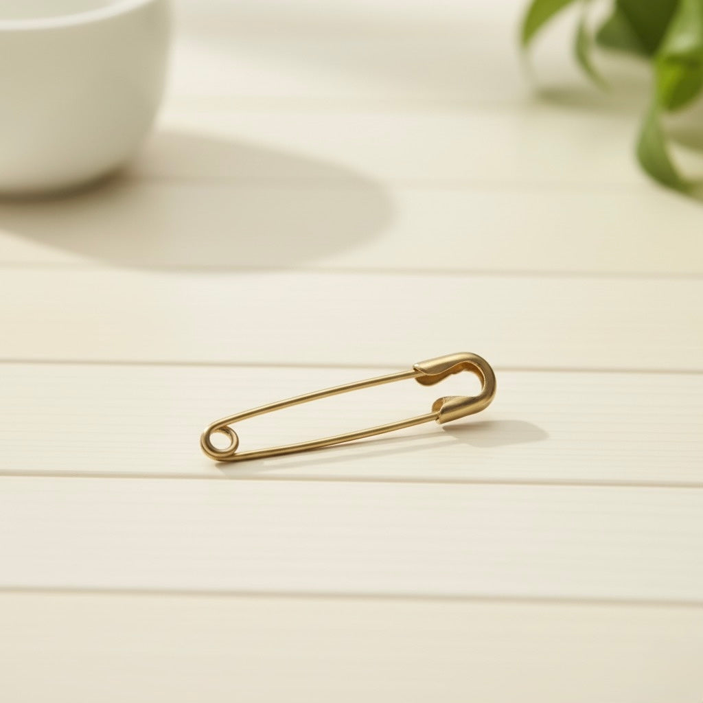 Golden Safety Pin Brass Pendant – Edgy Minimalism Meets Timeless Charm 🔱✨