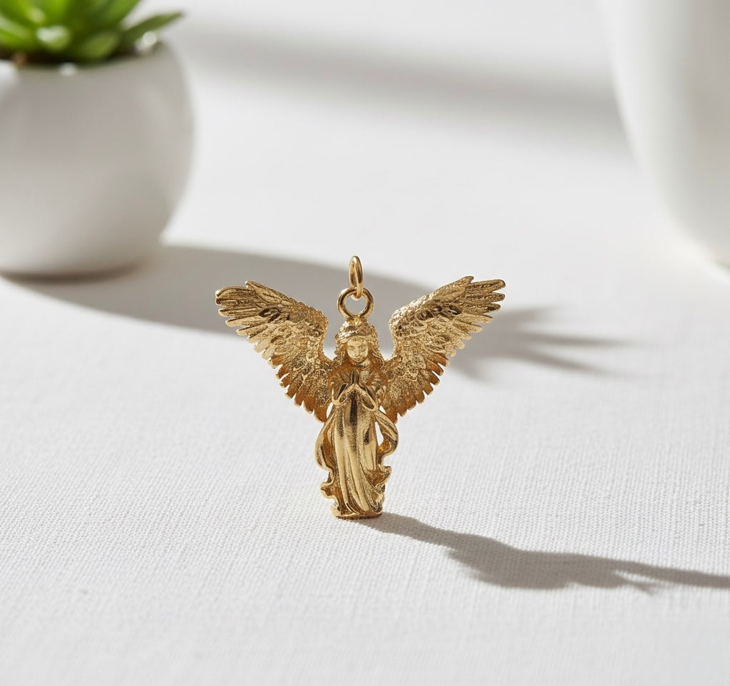 Celestial Guardian Brass Pendant – Handcrafted Angel Necklace for Protection & Grace ✨👼