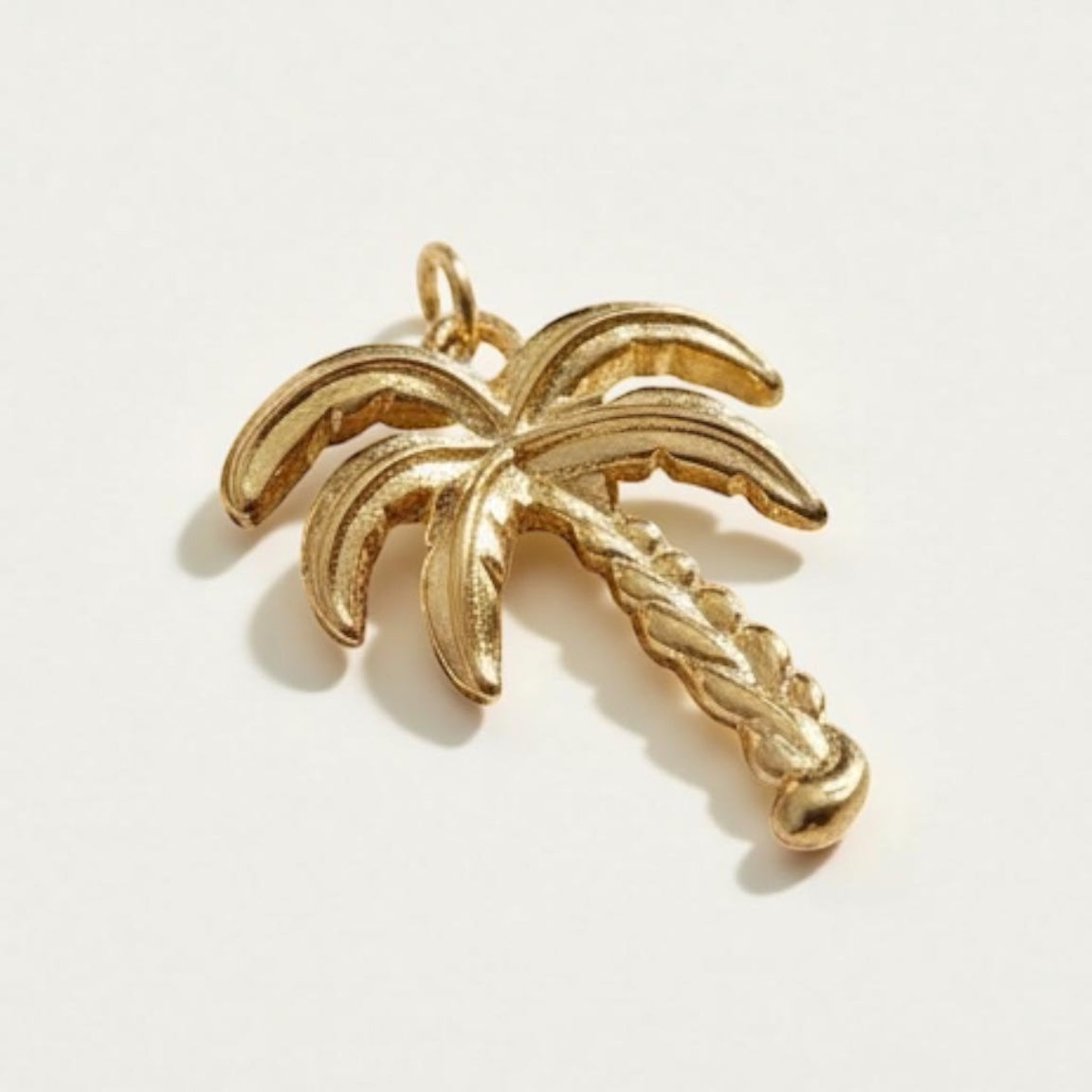 Golden Palm Tree Brass Pendant – Tropical Charm Meets Timeless Elegance 🌴✨