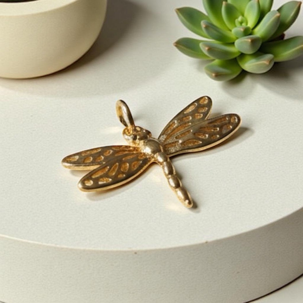 Golden Dragonfly Brass Pendant – Symbol of Transformation, Grace & New Beginnings ✨🐉