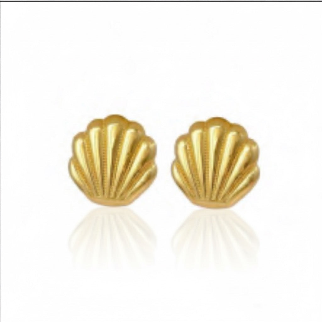 Golden Shell Brass Stud Earrings – Ocean-Inspired Minimal Elegance